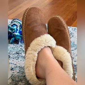LL Bean slippers
